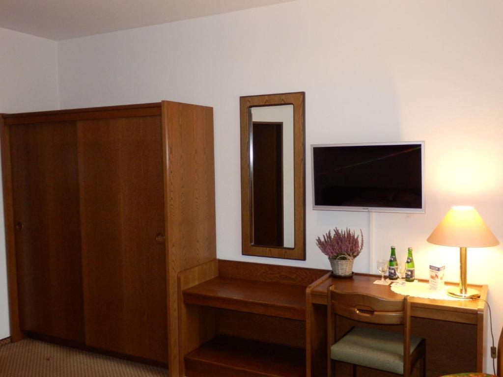 Hotel Schnarr Целле Екстер'єр фото