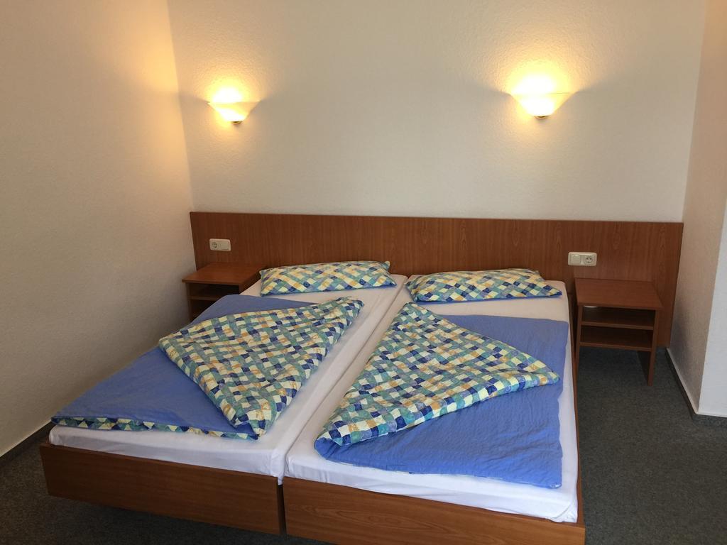 Hotel Schnarr Целле Екстер'єр фото