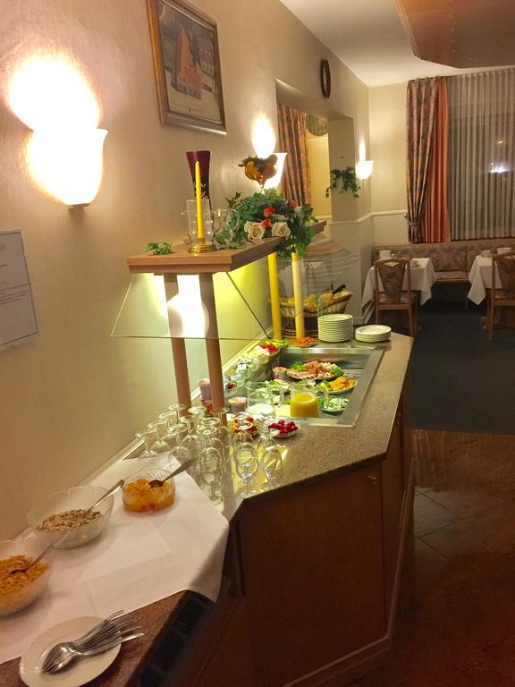 Hotel Schnarr Целле Екстер'єр фото